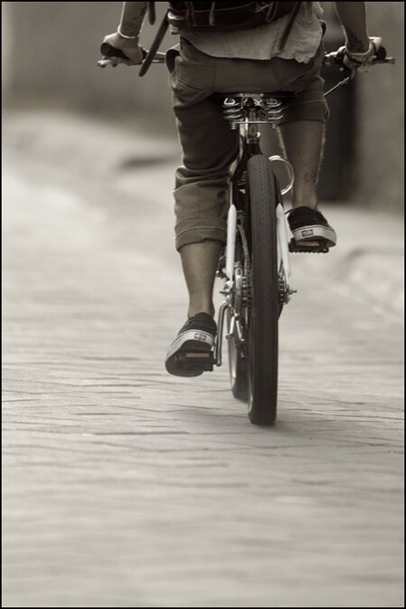 deus motorcicle bicycle