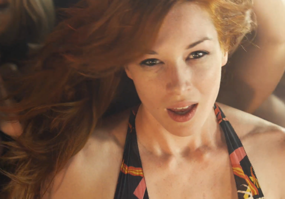 Amanda Palmer & The Grand Theft Orchestra, “Do It With a Rockstar”. 