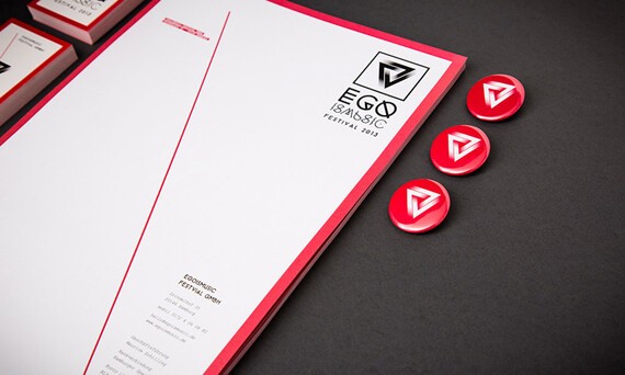 Design Addicted.