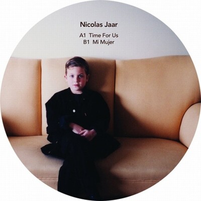Nicolas Jaar, "Mi Mujer".