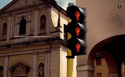 el pueblo donde se fabrican los lamborghini.