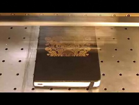 ¿os acordáis de las moleskines grabadas con láser?