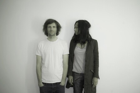lindstrom and christabelle  -  baby can't stop (aeroplane remix) 