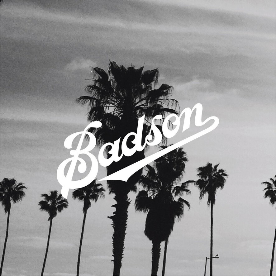Badson Studio.