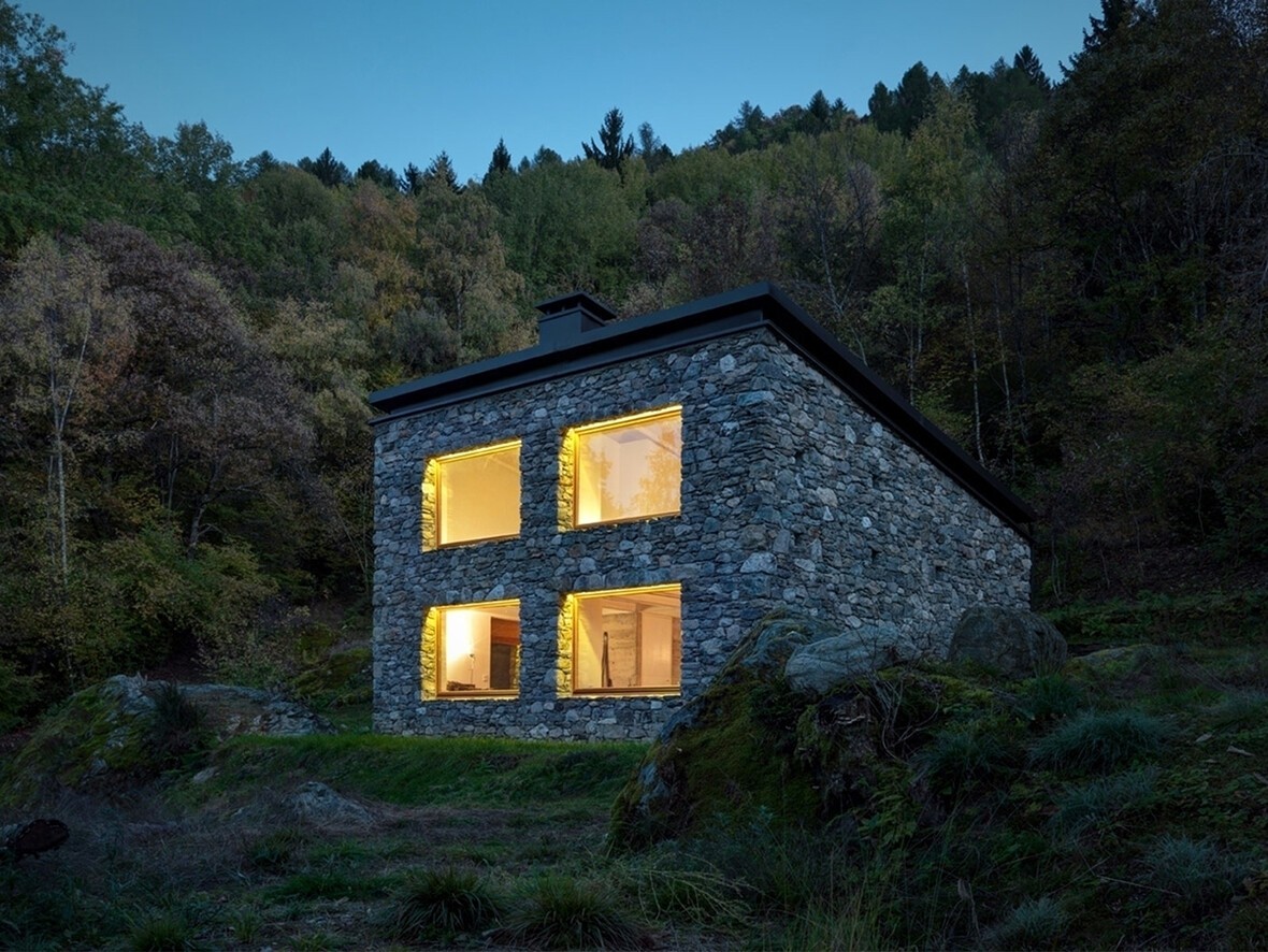 Casa VI In Piateda.