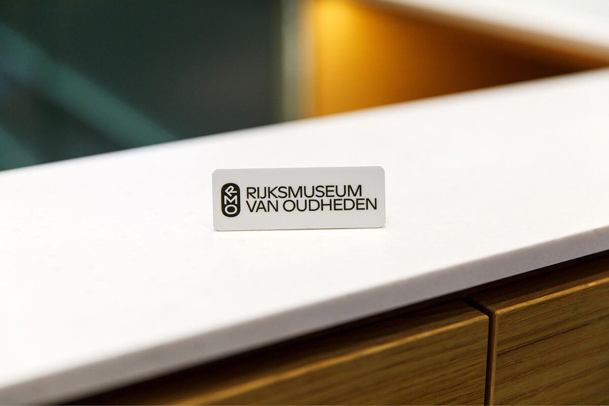 Studio Dumbar.