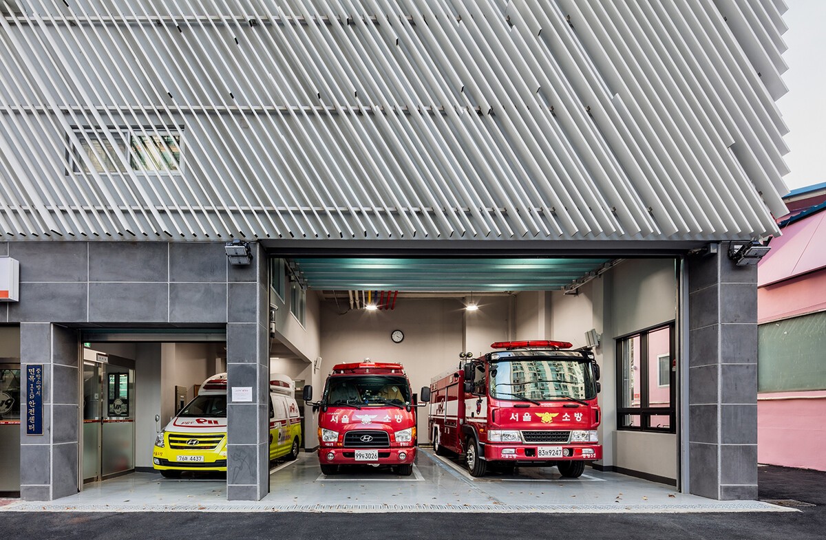Myeonmok Fire Station.
