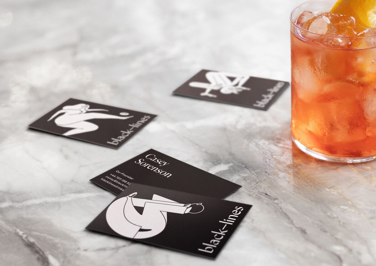 Black Lines drinks.
