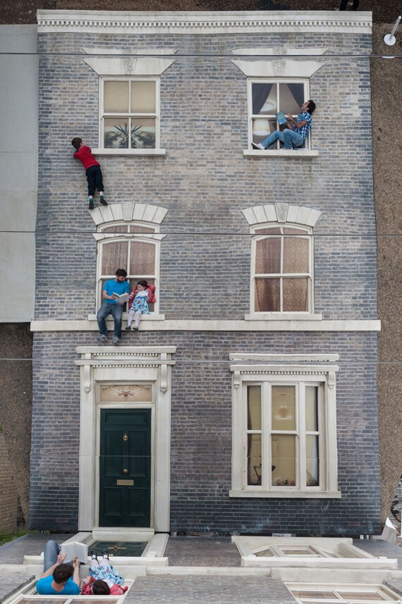 Leandro Erlich.