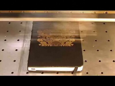 ¿os acordáis de las moleskines grabadas con láser?