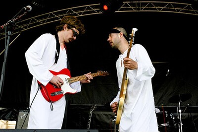 whomadewho - out the door