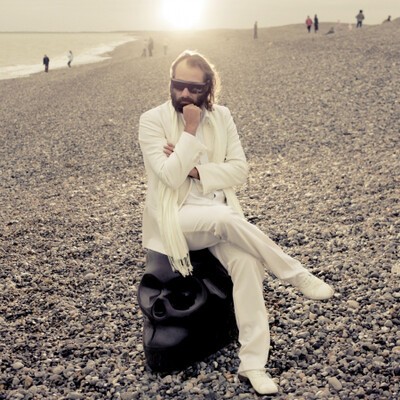sebastien tellier - kilometer (a-trak remix)