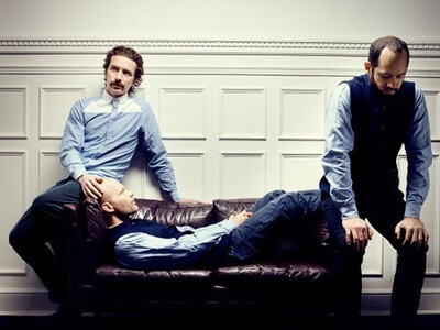 “every minute alone”, whomadewho